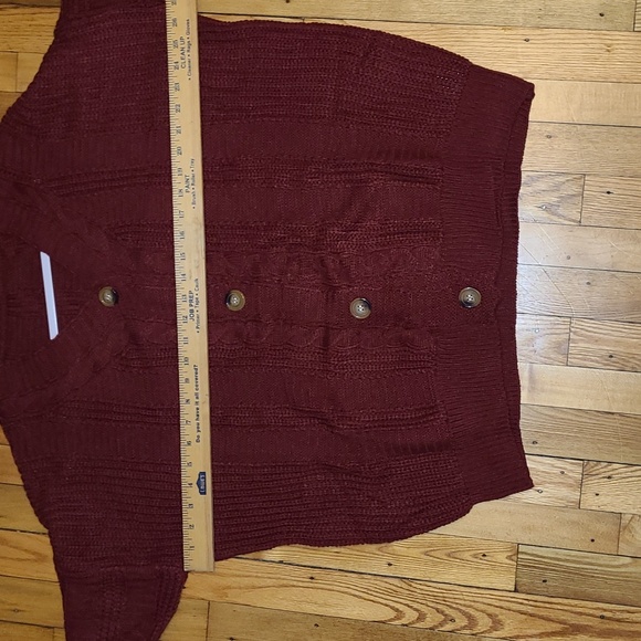 Burgandy Cardigan.  PTP is 27. - Picture 7 of 10